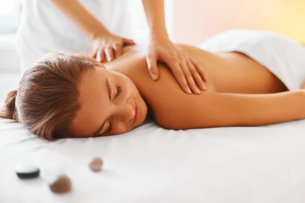 MASSAGE DE 75MIN EN SEMAINE ET CIRCUIT AQUATIQUE 1H